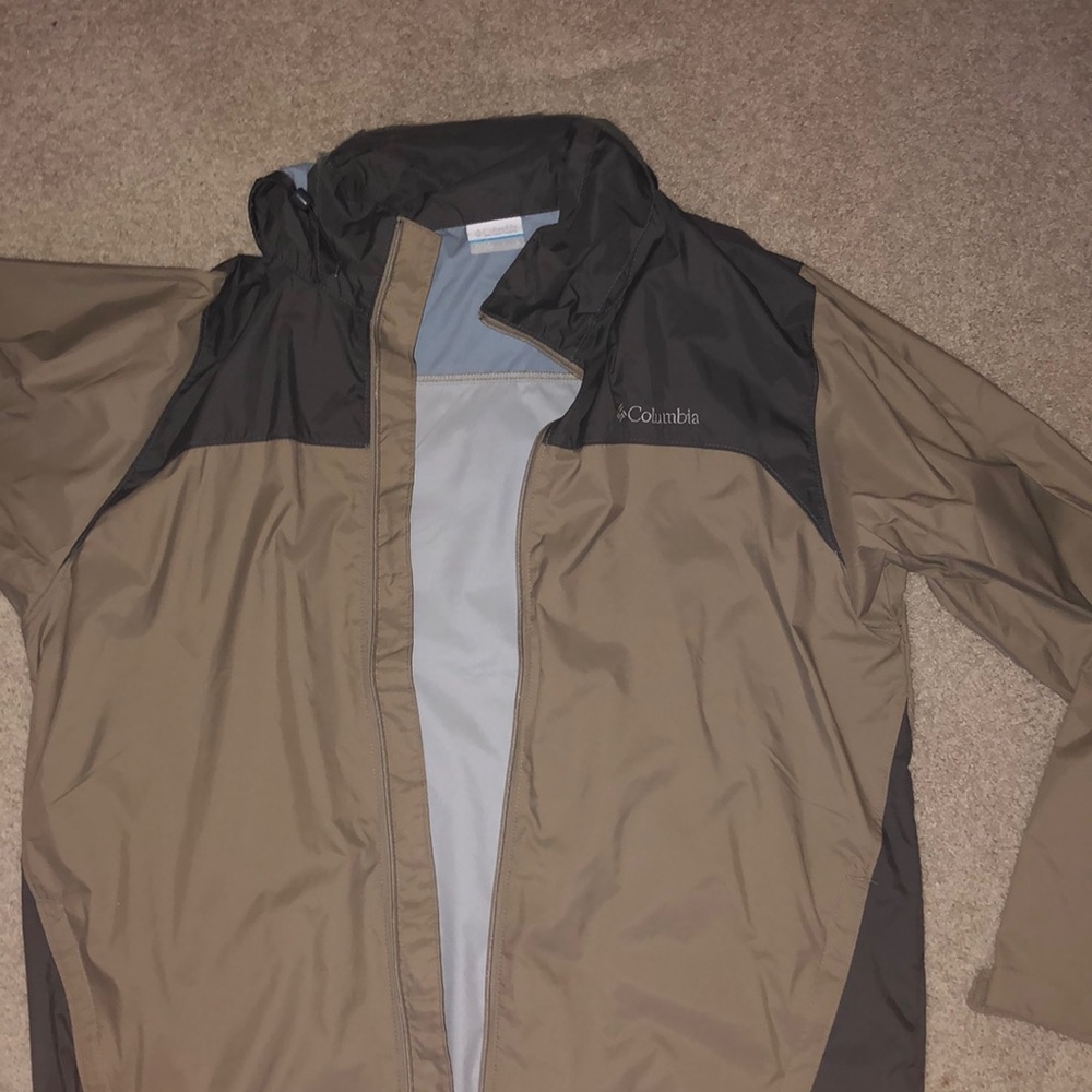 Columbia jacket (windbreaker)